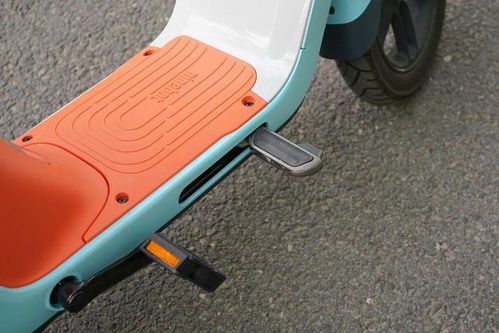 電動車也智能化 九號C40輕松上路，上車即走與智能電動行李箱的完美融合